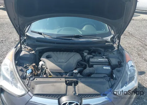 2016 Hyundai Veloster z USA, uszkodzony, nr VIN KMHTC6AD8GU299146